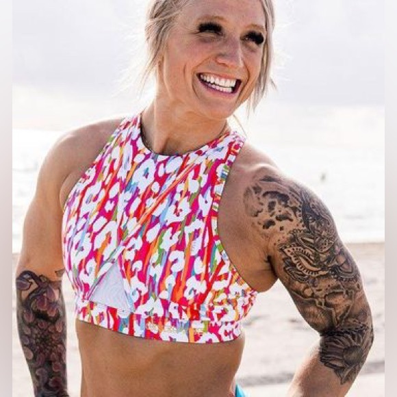 Chestee Sports Bra - Picture 8 of 8